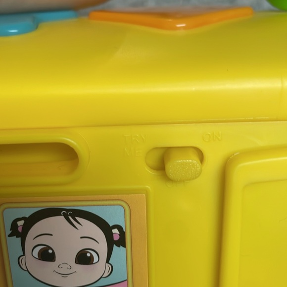 CoComelon Musical Learning Bus Toy - Picture 7 of 7